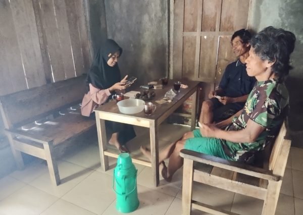 The team in Kebumen is verifying farmers' data_trees4trees